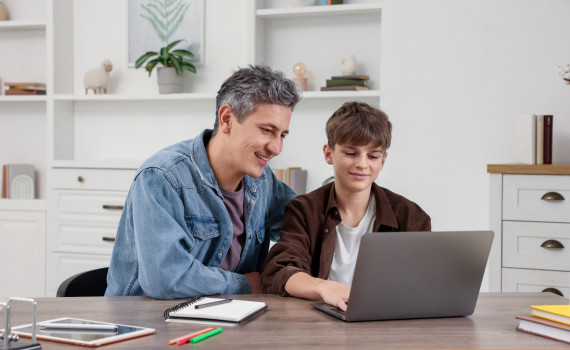 Forældres ansættelse af deres egne børn